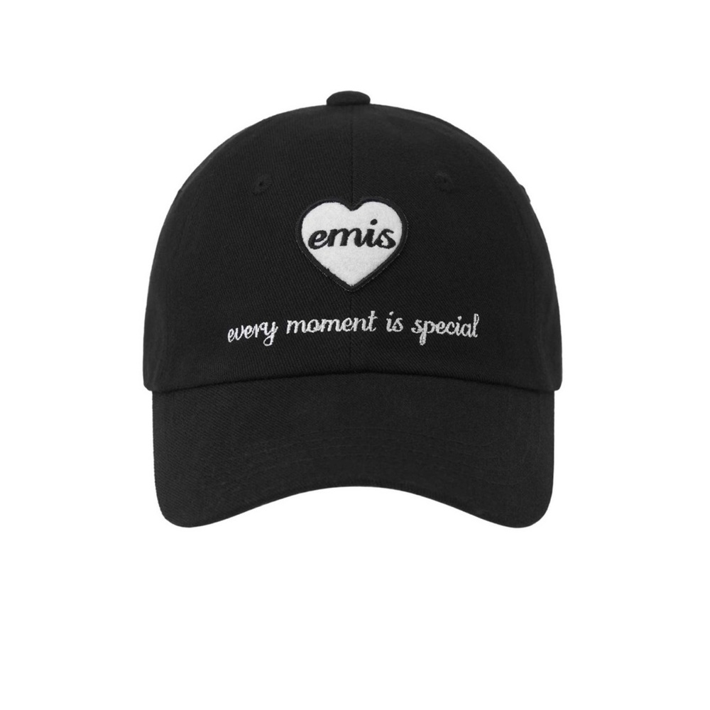 EMIS HEART WAPPEN BALL CAP-BLACK